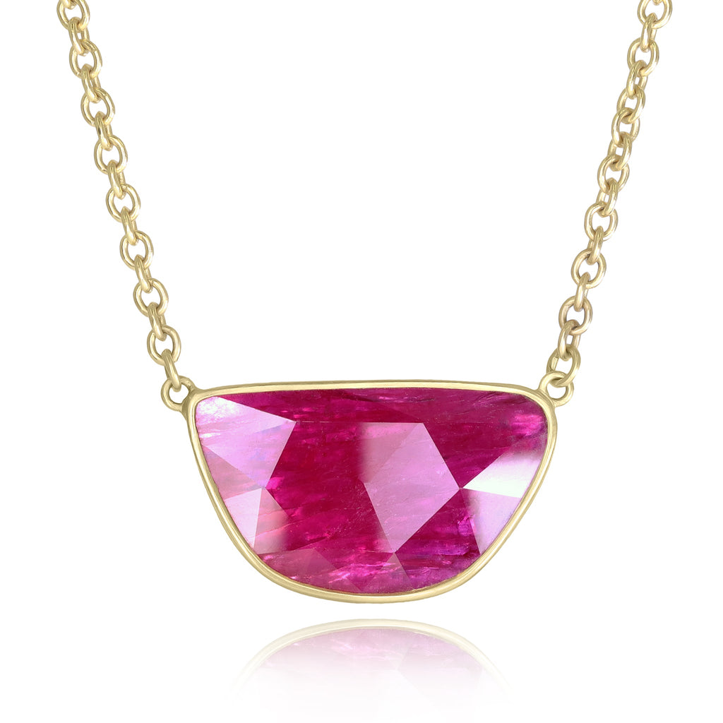 Lola Brooks 6.87 Carat Hot Pink Freeform Faceted Ruby Yellow Gold Necklace