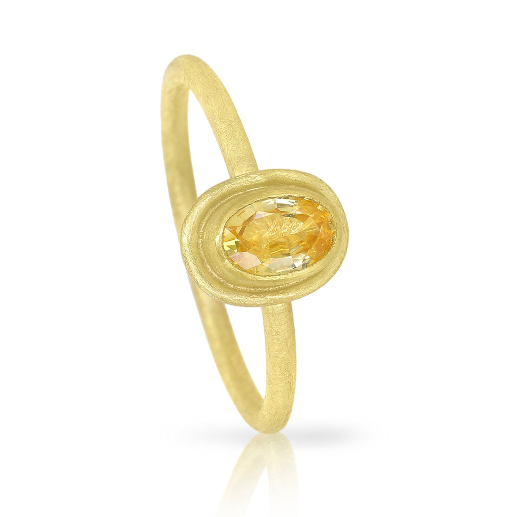 Petra Class Faceted Yellow Sapphire Gold Oval Stack Ring