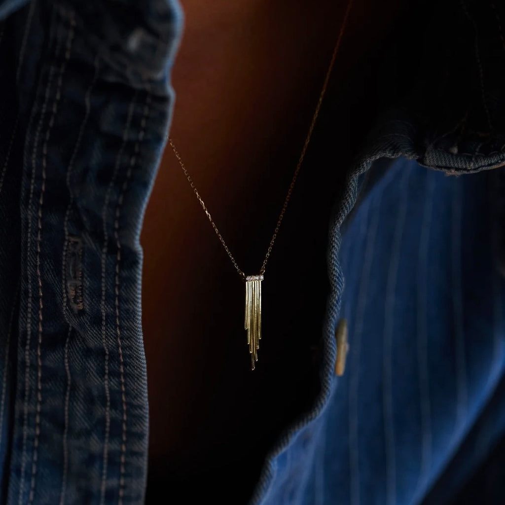 Talkative Diamond Gold Fringe Necklace