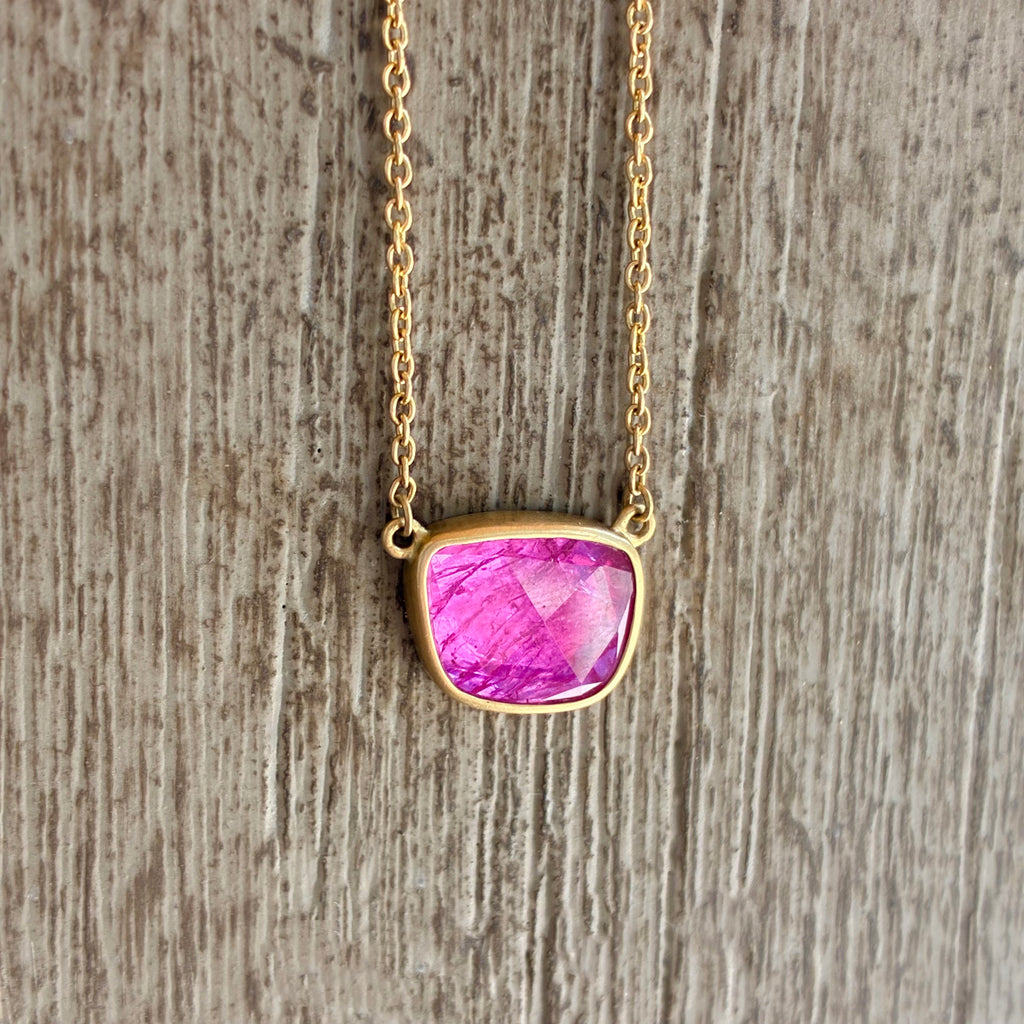 Lola Brooks Hot Pink Rose-Cut Faceted Ruby Yellow Gold Necklace