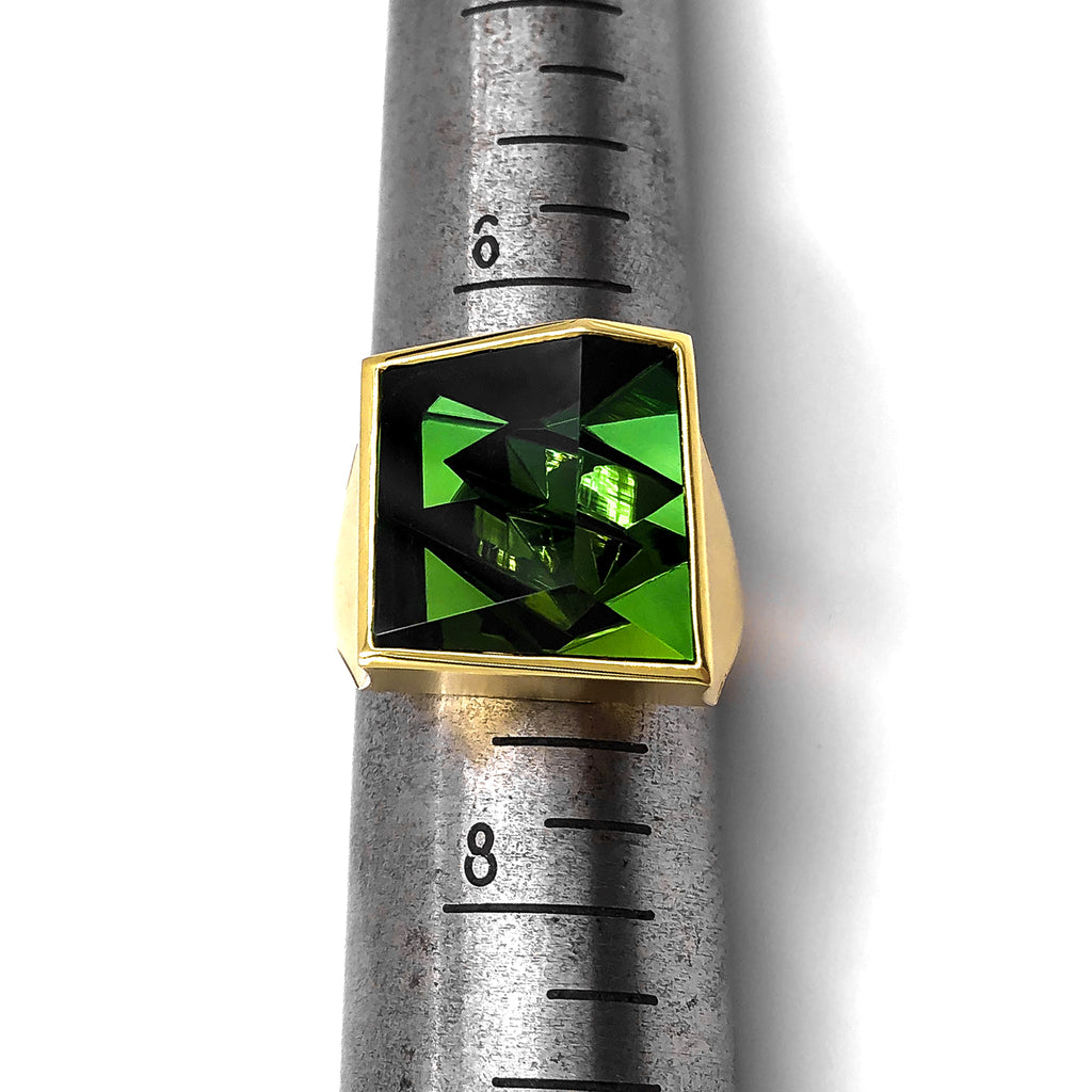 Atelier Munsteiner Finest 10.87 Carat Deep Green Tourmaline Ring Atelier Munsteiner