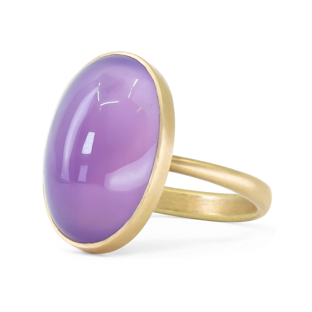 Lola Brooks 9.53 Carat Lavender Chalcedony Oval Cabochon Yellow Gold Ring