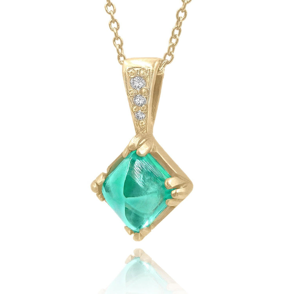 Rebecca Overmann Vintage Natural Sugarloaf Emerald Diamond Gold Necklace Rebecca Overmann