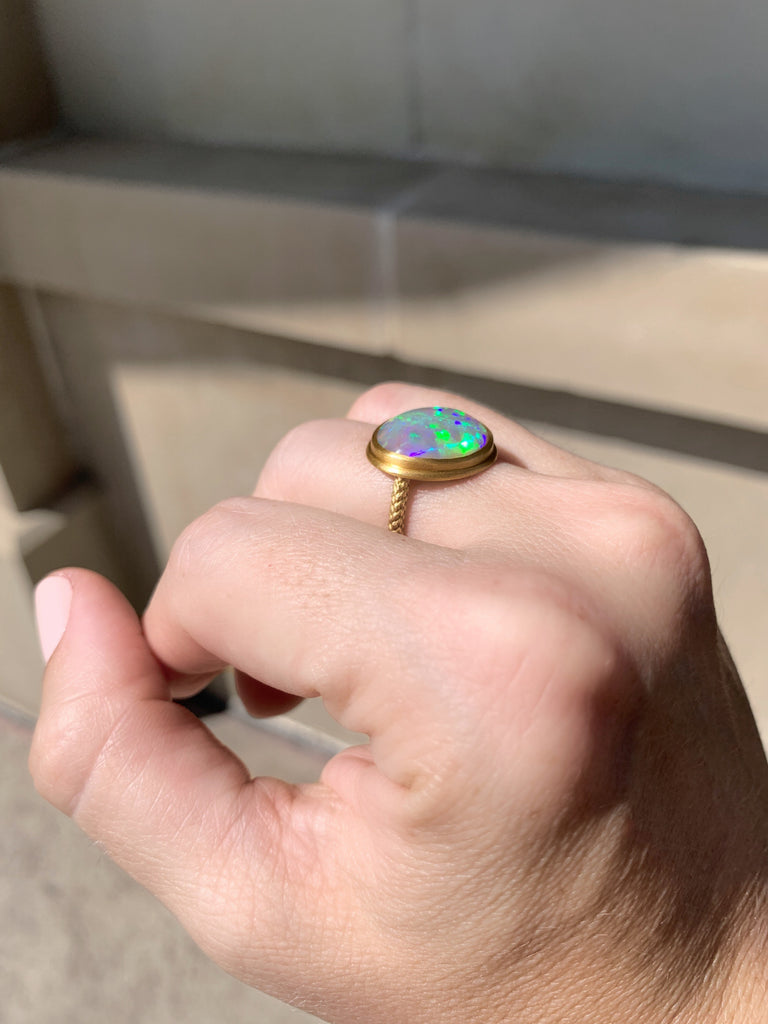 Talkative Lightning Ridge Crystal Opal Gold One of a Kind Ring Talkative